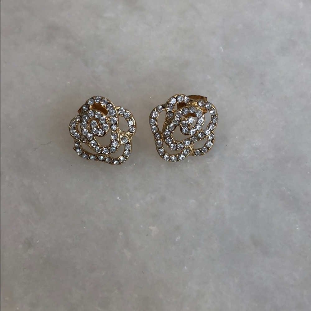Rose earrings